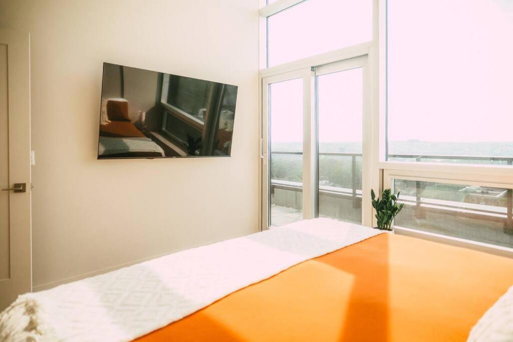 New - Luxury 2Br Penthouse Apt In Central ハリファックス エクステリア 写真