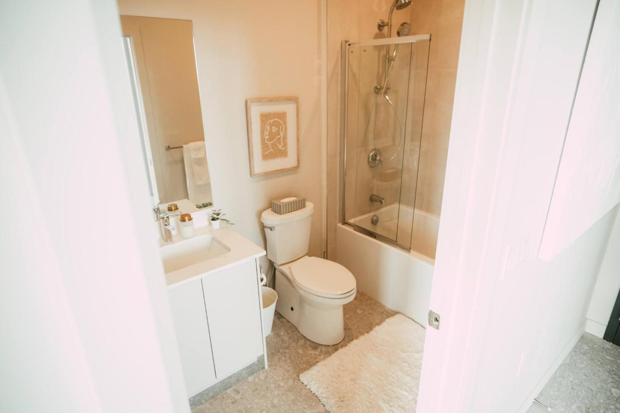 New - Luxury 2Br Penthouse Apt In Central ハリファックス エクステリア 写真