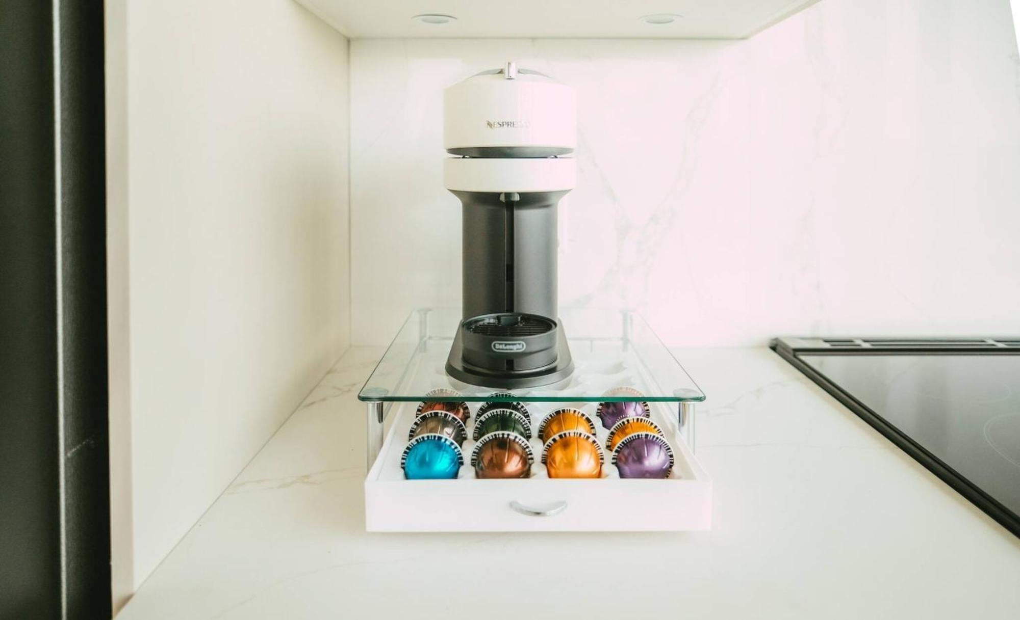 New - Luxury 2Br Penthouse Apt In Central ハリファックス エクステリア 写真